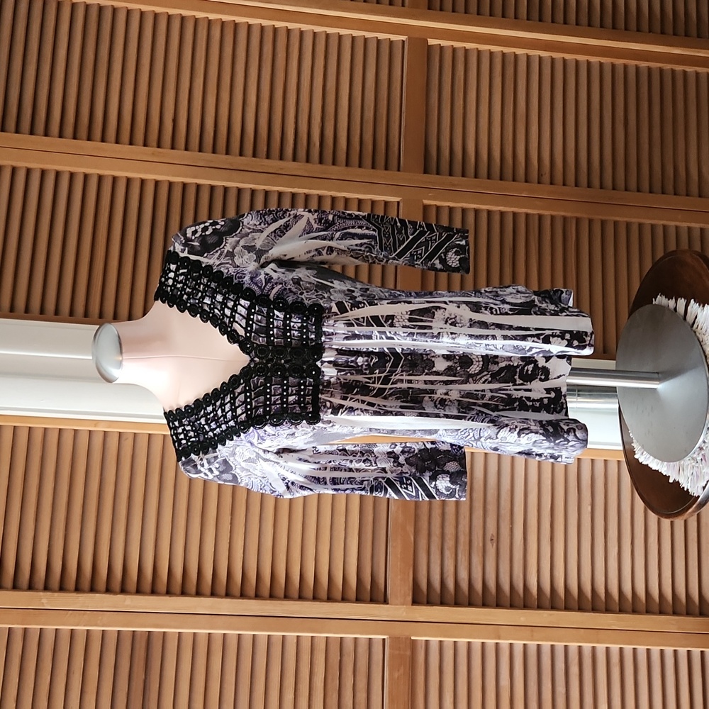 COPY - 3/4 length sleeve top